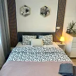 Exclusive Smolna Apartment *