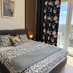 Exclusive Smolna Apartment Warsaw