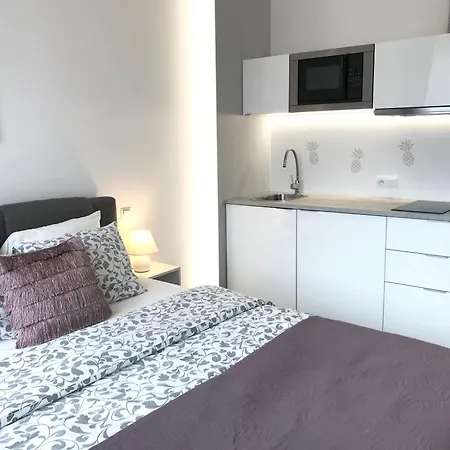 Exclusive Smolna ורשה