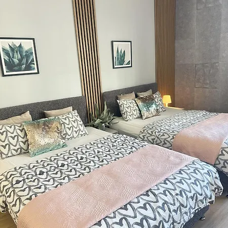 Exclusive Smolna ורשה