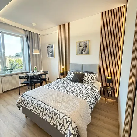 דירה Exclusive Smolna ורשה