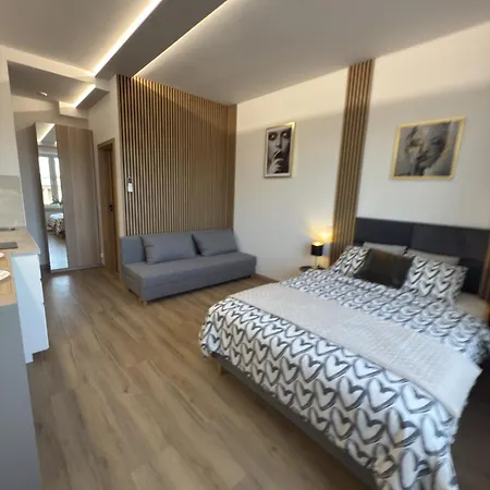 Exclusive Smolna Appartement *