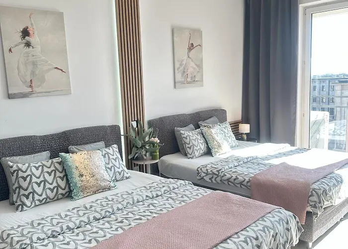 Exclusive Smolna Varšava