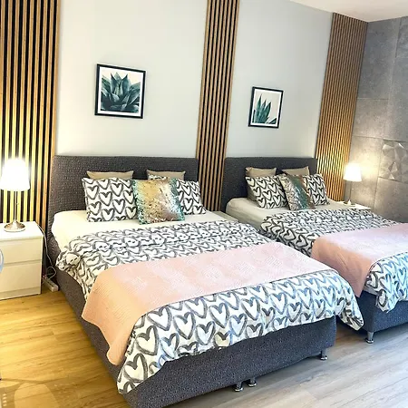 Exclusive Smolna Apartman Varsó