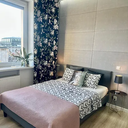 Exclusive Smolna Apartamento *